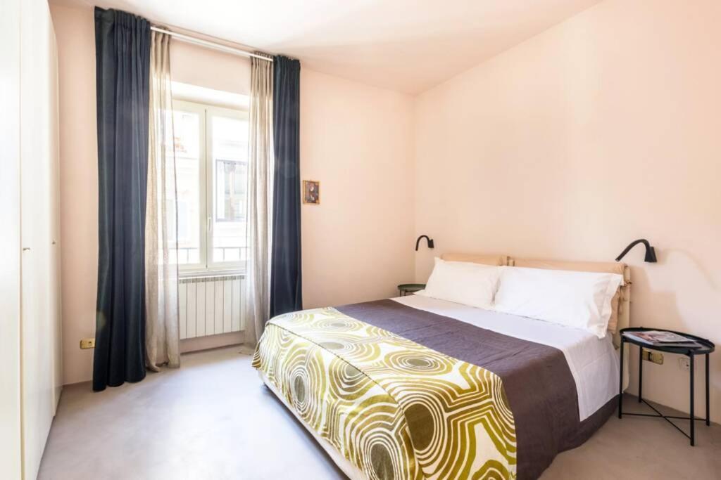 Appartamento FilippoNeri 112, via dei Banchi Vecchi *