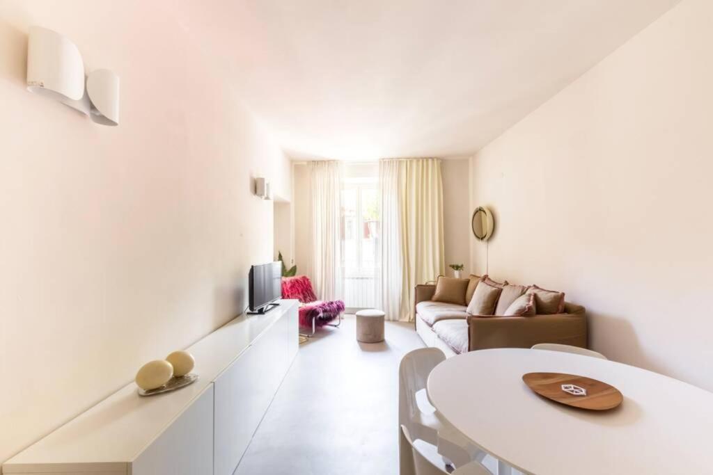 FilippoNeri 112, via dei Banchi Vecchi Appartamento Roma